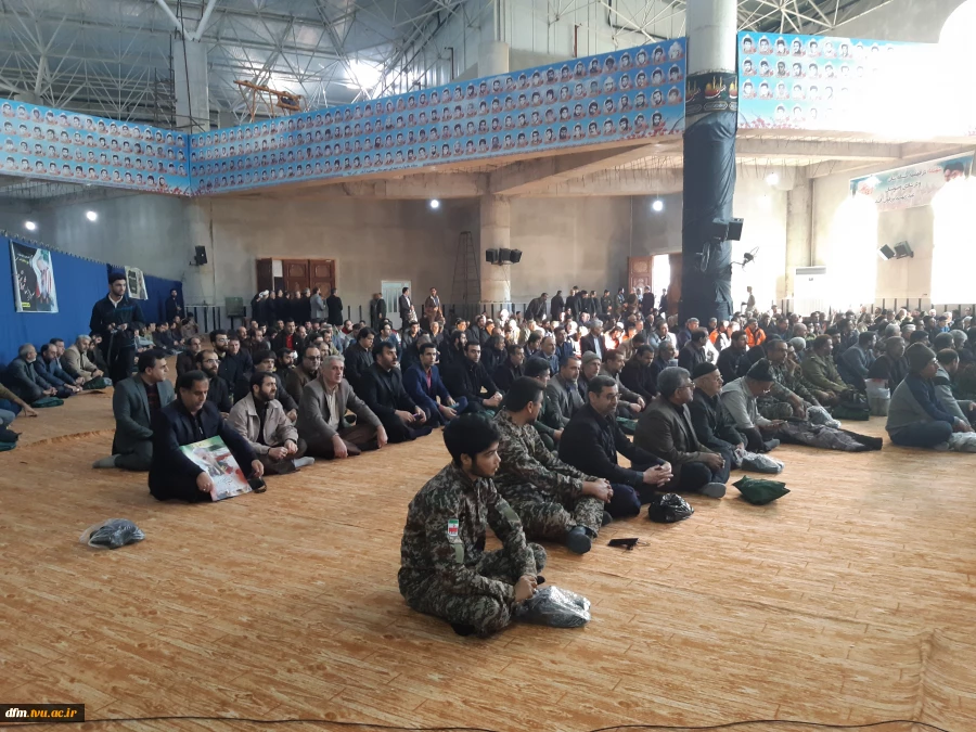 حضور کارکنان دانشکده  در مراسم گرامیداشت سردار دلها سپهبد شهید حاج قاسم سلیمانی و همرزمانش در مصلی شهرستان محمودآباد 3