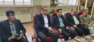 نشست دکتر احمدی ریاست با کاپیتان حائری مدیر عامل موسسه راهبردانش دریا در دانشکده ملی مهارت محمودآباد 3