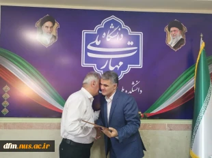 تجلیل دکتر حیدری تبار از ناخدا اصفهانیان 4